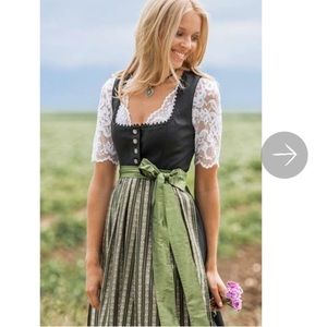 Authentic German Dirndl- Fanny style from dirndl.com